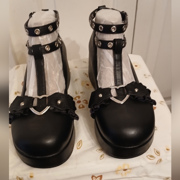 BYOMIG Mary Jane T Strap Chunky Heel Goth Platform Lolita Oxfords Black Never w - Picture 5 of 13